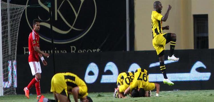 المقاولون المقاولون